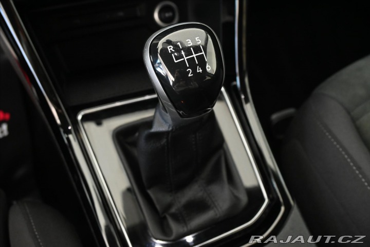 Volkswagen Touran 2,0 TDI 110 kW Highline Z 2020