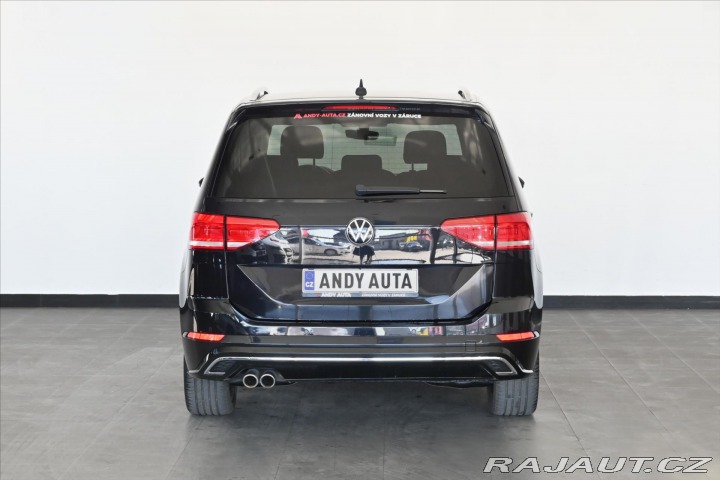 Volkswagen Touran 2,0 TDI 110 kW Highline Z 2020