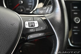 Volkswagen Touran 2,0 TDi 110kW *Highline* 2020