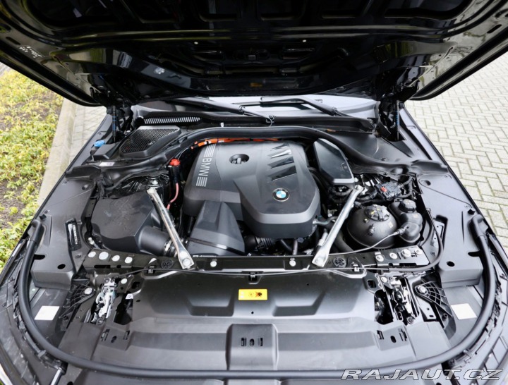 BMW 5 Touring 530e M Sport xDr 2024