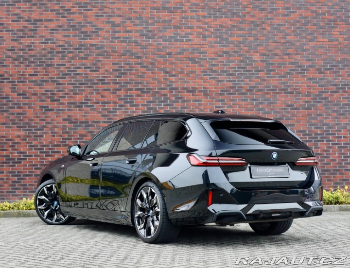 BMW 5 Touring 530e M Sport xDr 2024