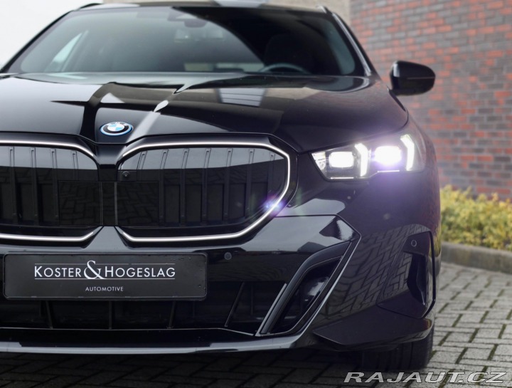 BMW 5 Touring 530e M Sport xDr 2024