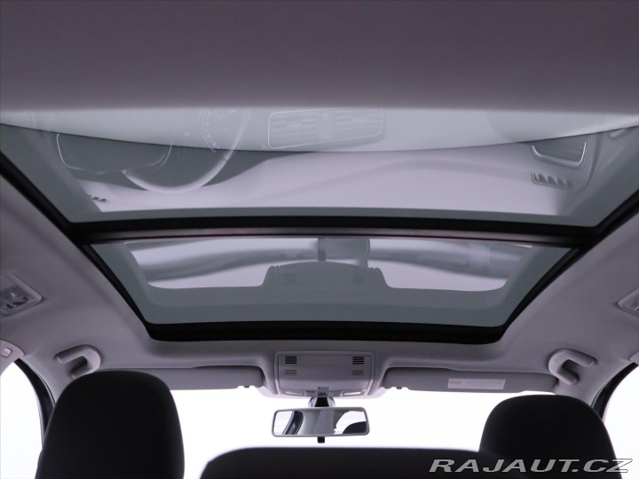 Volkswagen Golf 2,0 TDI DSG Highline Pano 2013