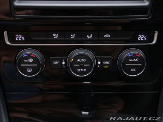 Volkswagen Golf 2,0 TDI DSG Highline Pano 2013