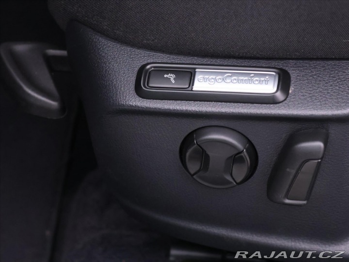 Volkswagen Passat 1,6 TDI Comfort Aut.klima 2015