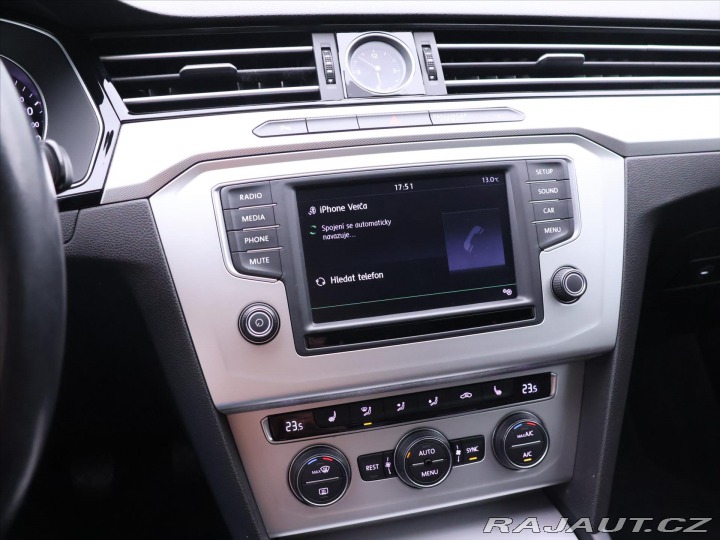 Volkswagen Passat 1,6 TDI Comfort Aut.klima 2015
