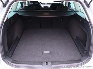 Volkswagen Passat 1,6 TDI Comfort Aut.klima 2015