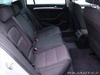 Volkswagen Passat 1,6 TDI Comfort Aut.klima 2015