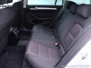 Volkswagen Passat 1,6 TDI Comfort Aut.klima 2015