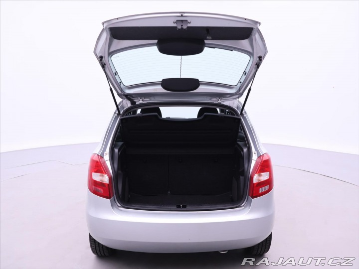 Škoda Fabia 1.2 12V 51kW Ambiente CZ 2007