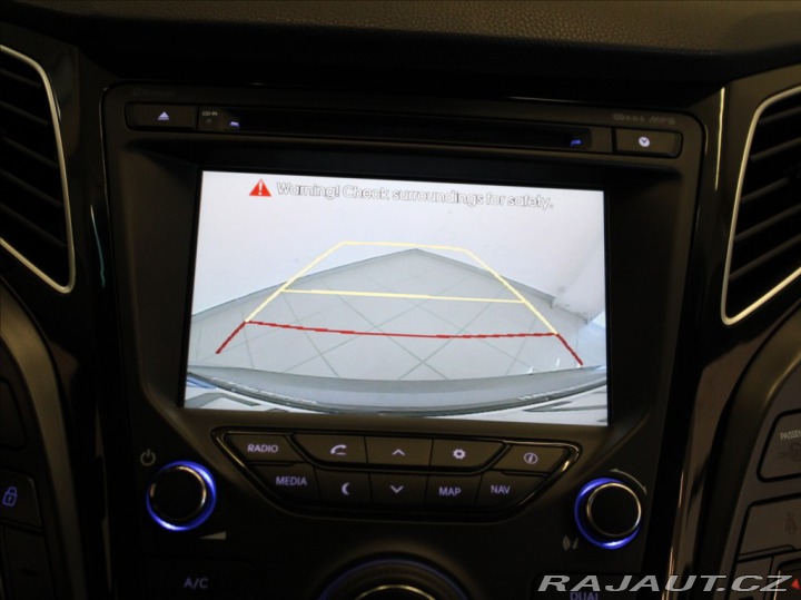 Hyundai i40 1,7 CRDi Style KAMERA NAV 2011