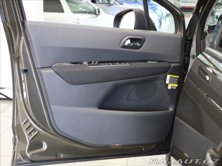 Peugeot 3008 1,6 THP 115kW 1.maj. 100t 2010