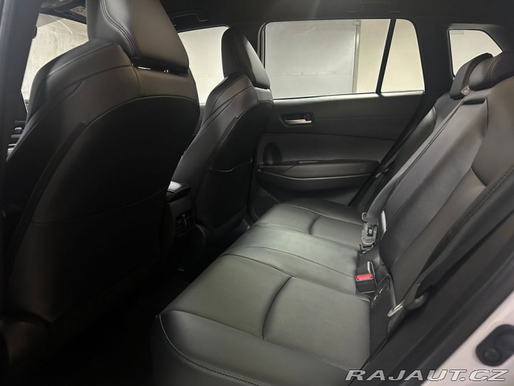 Toyota Corolla Cross 2.0 Hybrid (197 k) Execut 2024