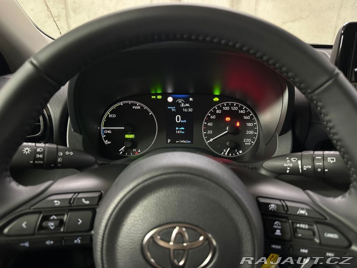 Toyota Yaris 1.5 Hybrid e-CVT Comfort 2024