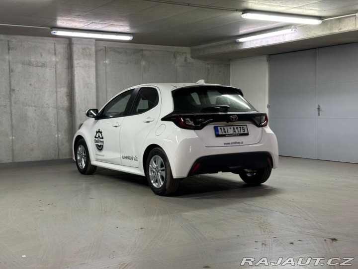 Toyota Yaris 1.5 Hybrid e-CVT Comfort 2024