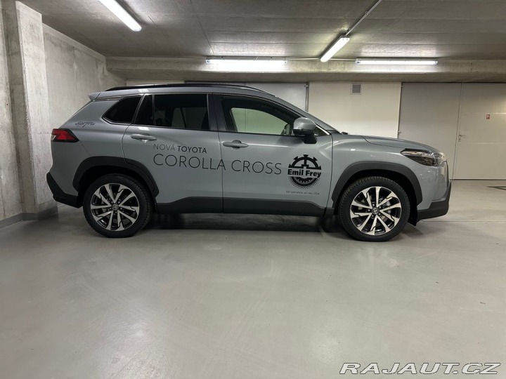 Toyota Corolla Cross Executive Skyview 2.0 Hyb 2024