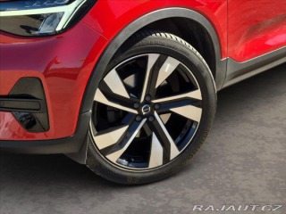 Volvo XC40 2,0 B4 AWD Plus Dark AT 2022