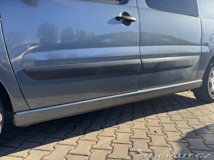Fiat Scudo 6 MÍST 2,0D 94 KW DZ 2014