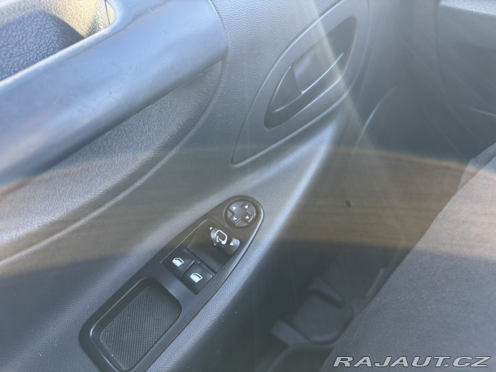 Fiat Scudo 6 MÍST 2,0D 94 KW DZ 2014
