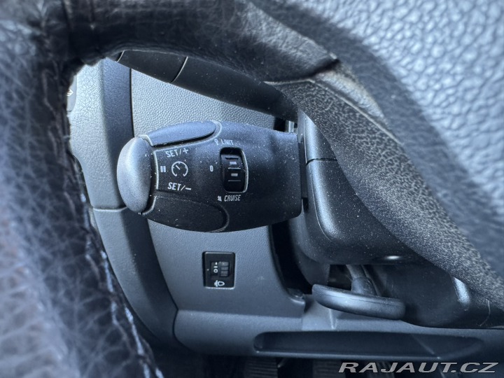 Fiat Scudo 6 MÍST 2,0D 94 KW DZ 2014