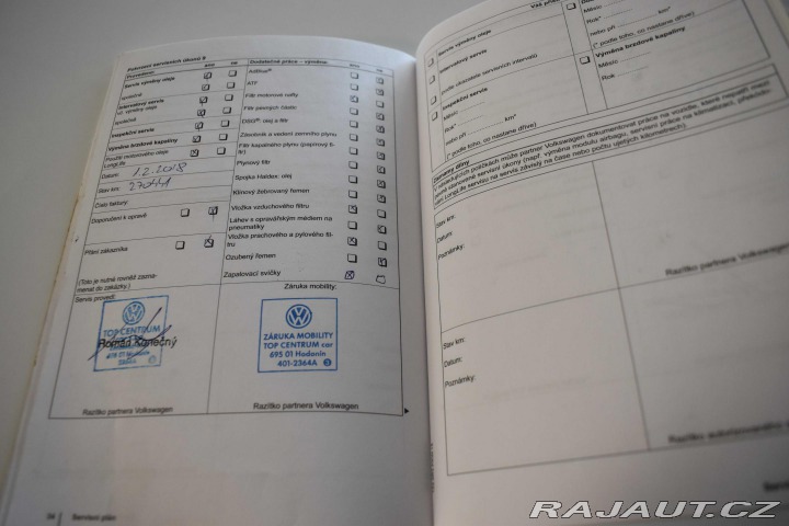 Volkswagen Touareg 3.0 TDI *4x4*TAŽNÉ*2xKOLA 2012
