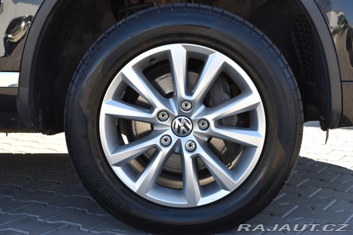 Volkswagen Touareg 3.0 TDI *4x4*TAŽNÉ*2xKOLA 2012