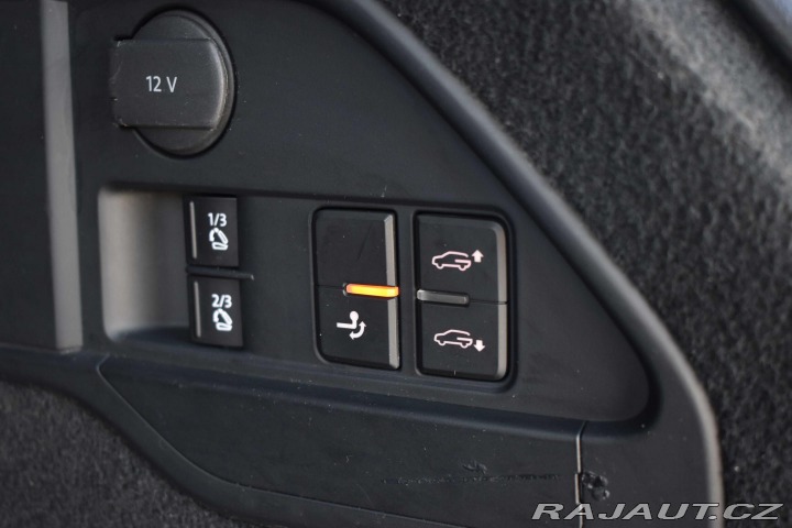 Volkswagen Touareg 3.0 TDI*REZERVACE* 2012