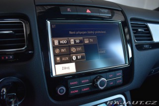 Volkswagen Touareg 3.0 TDI *4x4*TAŽNÉ*2xKOLA 2012