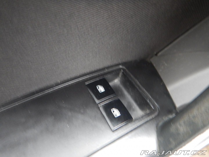 Opel Insignia 2.0 CDi, 6 KVALT, TAŽNÉ 2013