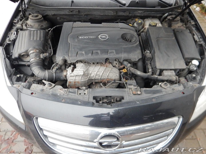 Opel Insignia 2.0 CDi, 6 KVALT, TAŽNÉ 2013