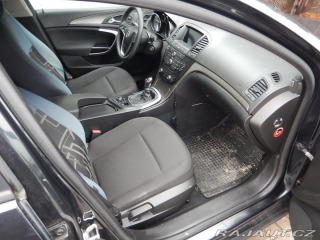 Opel Insignia 2.0 CDi, 6 KVALT, TAŽNÉ 2013