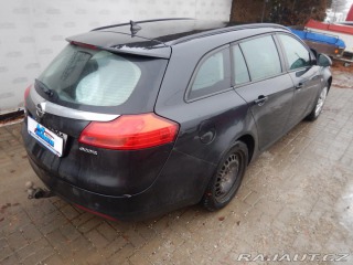 Opel Insignia 2.0 CDi, 6 KVALT, TAŽNÉ 2013