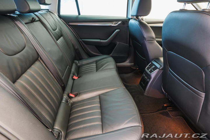 Škoda Octavia 2.0TDI 110kW Premium Edit 2019