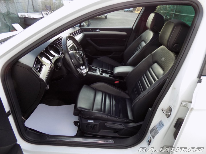 Volkswagen Passat 2.0TDI/R-Line/4x4/PANO/LE 2017
