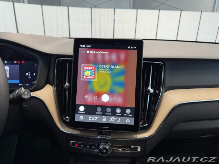 Volvo XC60 B5 2.0L 250+14 HP AT8 AWD 2025