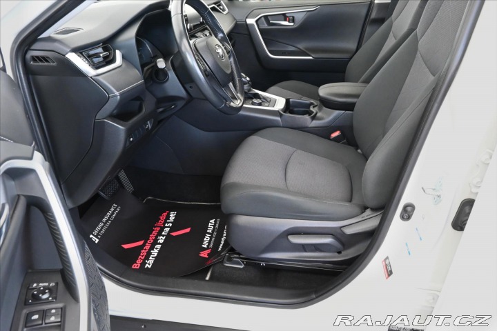 Toyota RAV4 2,5 Hybrid Comfort e-CVT 2019