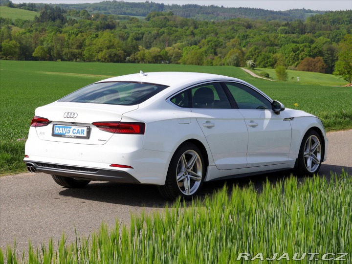 Audi A5 3,0 TDI 210kW Webasto S l 2018