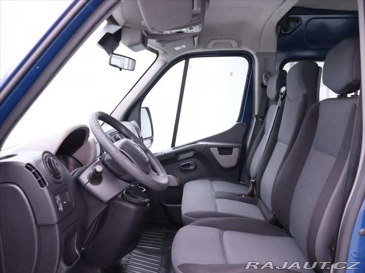 Renault Master 2,3 dCi 100 Klima 9-Míst 2014