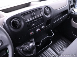 Renault Master 2,3 dCi 100 Klima 9-Míst 2014