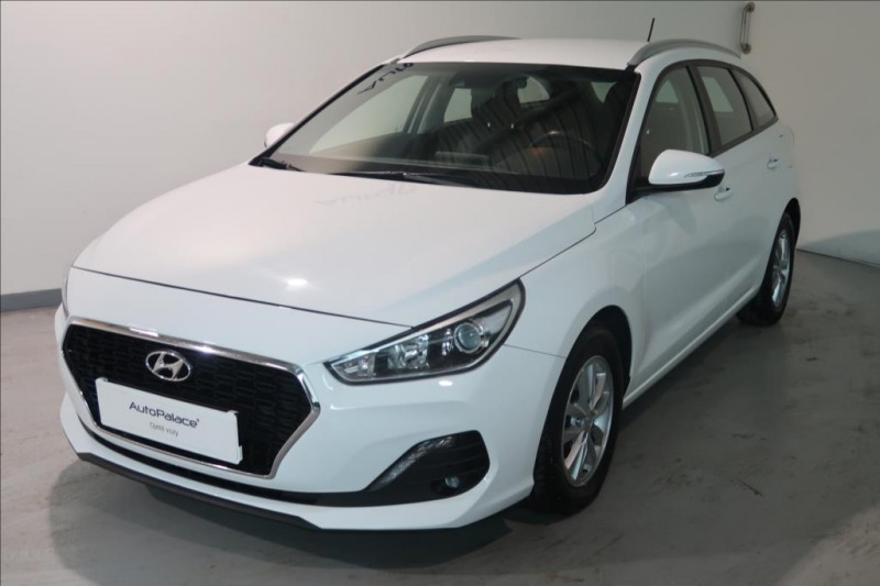 Hyundai i30 1,6 CRDi Trikolor Comfort