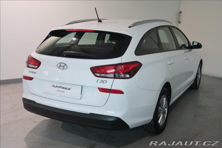 Hyundai i30 1,6 CRDi Trikolor Comfort 2019