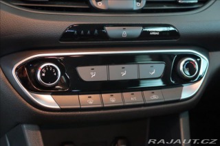 Hyundai i30 1,6 CRDi Trikolor Comfort 2019