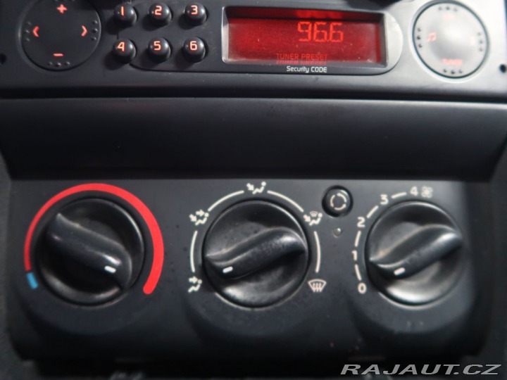 Renault Clio 1.2i,CZ,Manuál 2001