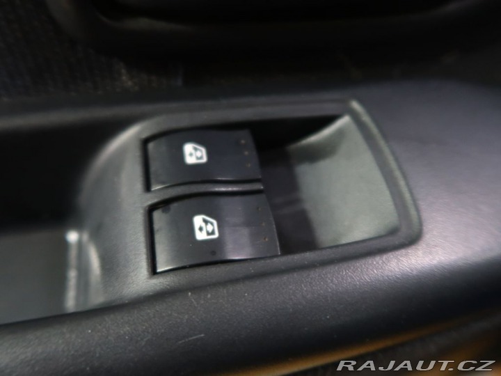 Renault Clio 1.2i,CZ,Manuál 2001