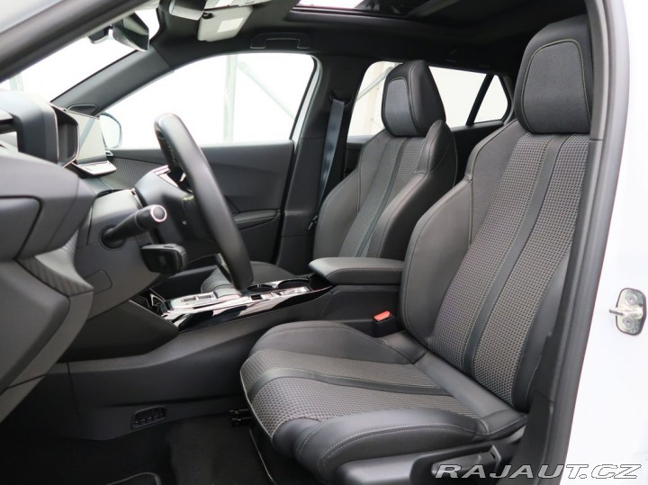 Peugeot 2008 ELECTRO,CZ,1Maj,e-GT,AT,5 2023