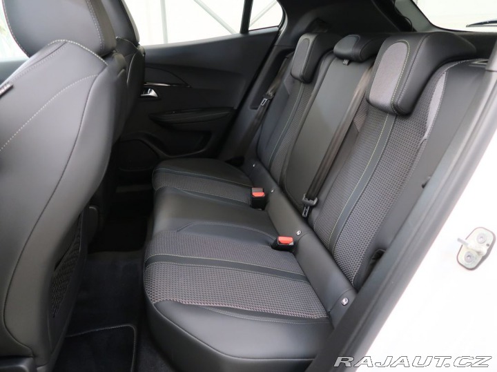 Peugeot 2008 ELECTRO,CZ,1Maj,e-GT,AT,5 2023