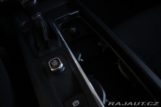 Volvo V60 2,0 D3 Momentum Automat Z 2018