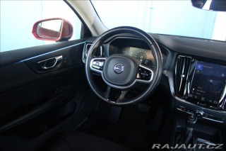 Volvo V60 2,0 D3 Momentum Automat Z 2018