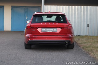 Volvo V60 2,0 D3 Momentum Automat Z 2018