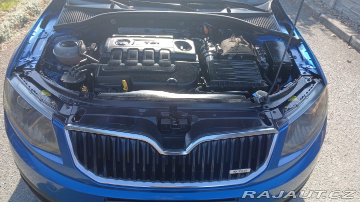 Škoda Octavia Scout 135kW 4x4 DSG ČR 2014